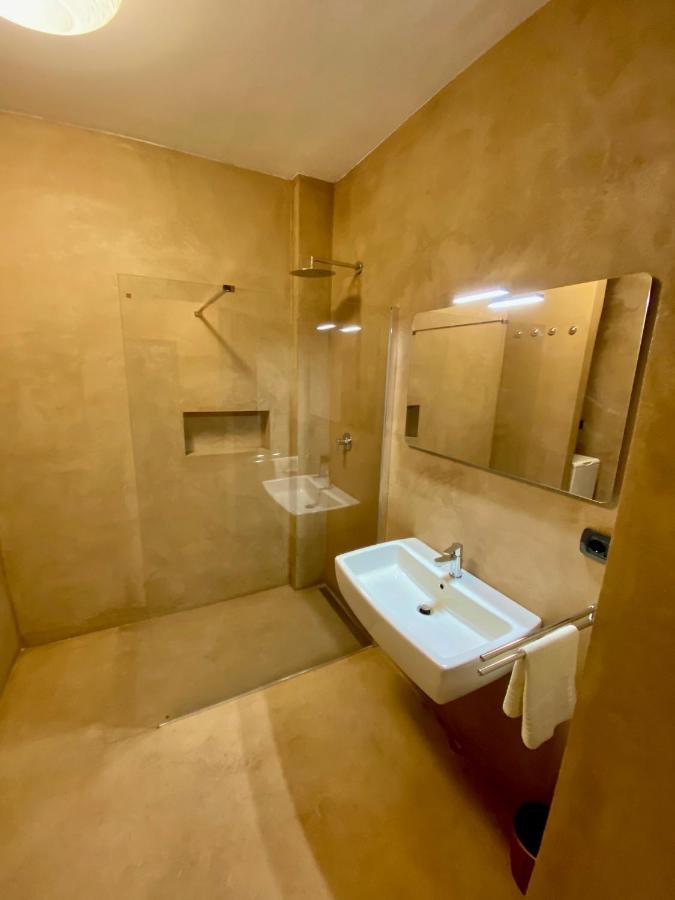 Elegante Appartamento Vicino Al Centro Торино Екстериор снимка