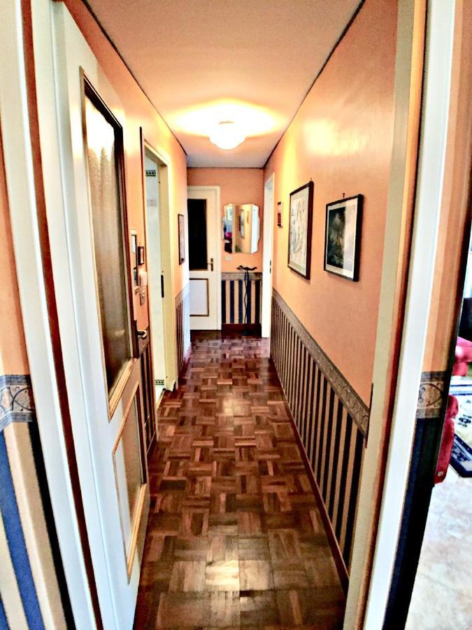 Elegante Appartamento Vicino Al Centro Торино Екстериор снимка