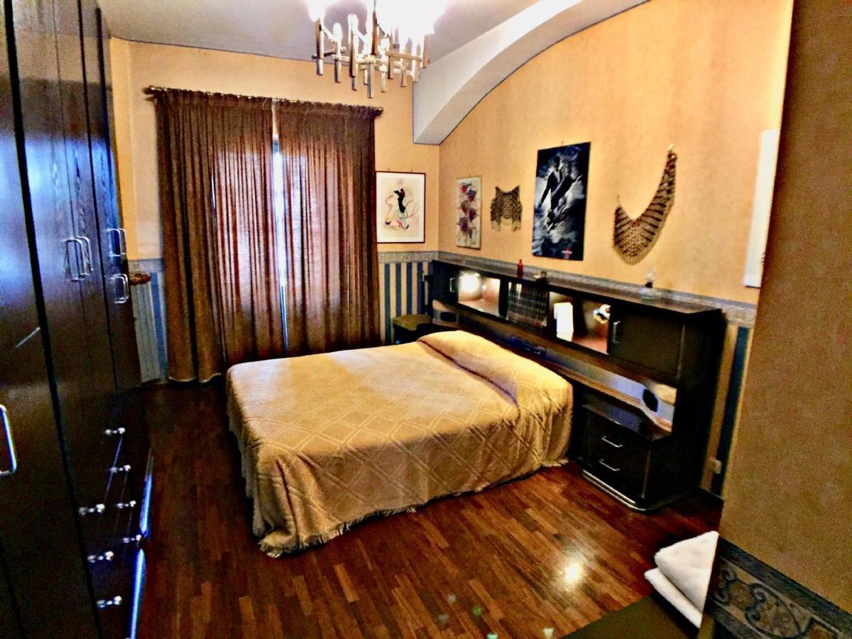 Elegante Appartamento Vicino Al Centro Торино Екстериор снимка