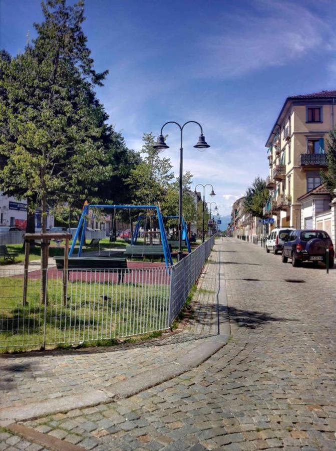 Elegante Appartamento Vicino Al Centro Торино Екстериор снимка